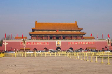 Pekin 'deki Tiananmen Meydanı' nda güzel mavi bir kış günü, Çin 