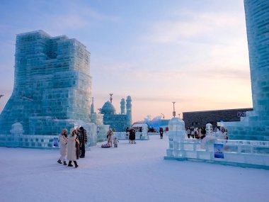 Buz ve kar dünyası - Çin 'in Harbin kentinde her yıl düzenlenen buz ve kar festivali 