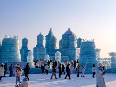 Buz ve kar dünyası - Çin 'in Harbin kentinde her yıl düzenlenen buz ve kar festivali 