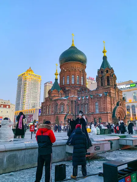 Aziz Sophia Katedrali, Harbin, Çin 'deki Aziz Sophia Kilisesi - Kostüm ve fotoğraf çekimi 