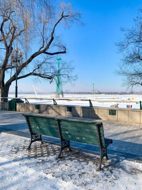 Songhua Nehri, yürüyen cadde ve yaya yolu, Harbin, Çin 