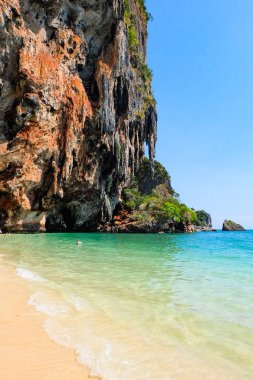 Dört ada turu, Koh Gai, Koh Poda, Railey Sahili, Krabi Eyaleti, Tayland 