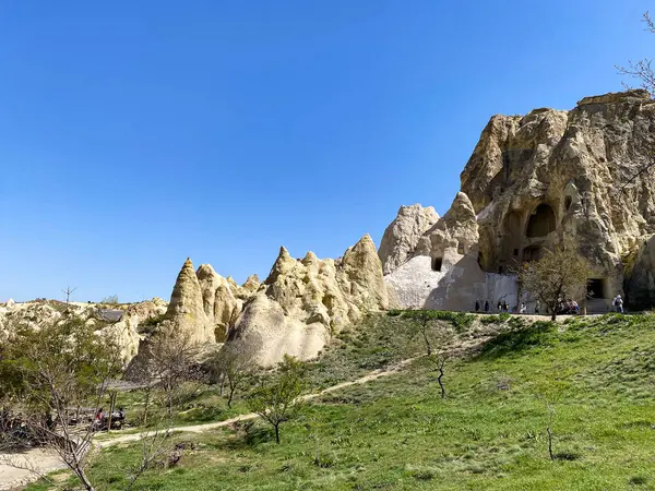 Açık Hava Müzesi, mağaraları, manastırları ve Goreme, Kapadokya 'daki kiliseleri olan tarihi ve arkeolojik bir yer.