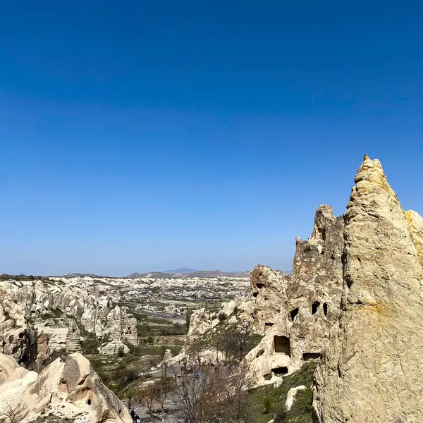 Açık Hava Müzesi, mağaraları, manastırları ve Goreme, Kapadokya 'daki kiliseleri olan tarihi ve arkeolojik bir yer.