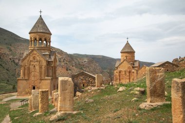 Ermeni kilisesi. Güzel manzara. Bahar geldi.
