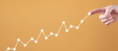 Mali büyüme grafiğinde erkek eli değdi.