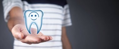 İnsan diş sembolü gösteriyor. Diş sigortası 