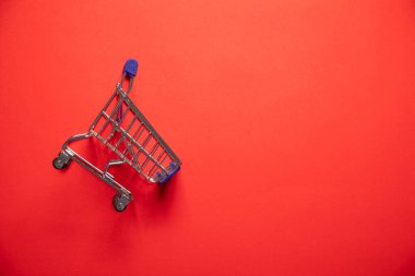 Alışveriş arabası. Metnin için boşluk