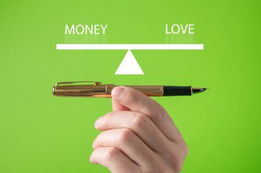 Para ve aşk terazilerdeki kelimeler.