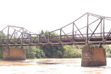 Sao Jose 'nin Sao Paulo' nun içindeki Rio Pardo manzarası.