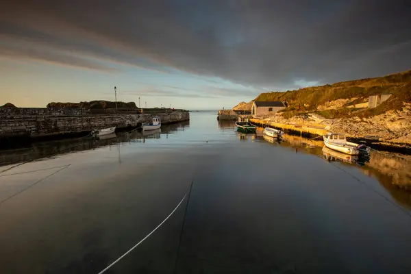 Ballintoy, Ballycastle, Kuzey İrlanda 'dan Güzel Gün Batımı
