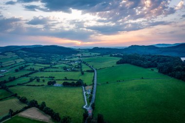 Lovely Castlewellan Orman Parkı, Mourne Dağları, Şehir Şafağı, Kuzey İrlanda