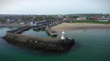 Balbriggan Limanı üzerinde Hava Videosu, Dublin, İrlanda