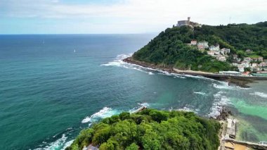 Bask ülkesindeki San Sebastian şehrinin havadan görünüşü, İspanya