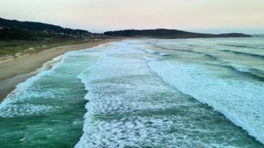 Güzel bir plaj görünümünü