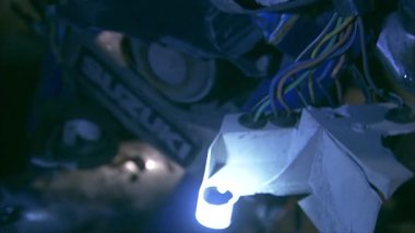 Suzuki motosikleti bir kazadan sonra hasar gördü