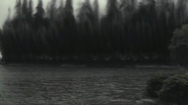 Baraj videosunu patlatmak.