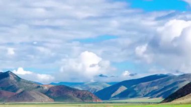 Platoda değişen bulutlar, hızlandırılmış fotoğrafçılık