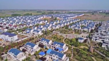 Kırsal bölgelerdeki yeni inşa edilmiş binaların hava fotoğrafları