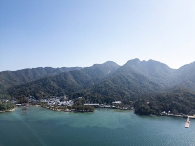 Miyajima, Hiroşima, Itsukushima, Japonya yüzen türbe kuş bakışı..