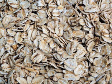 Yuvarlanmış yulaf. Besin zengini rulo yulaf! Lifli, vitaminli ve mineralli. Kahvaltı, yemek pişirme ve sağlıklı bir yaşam tarzı için mükemmel..