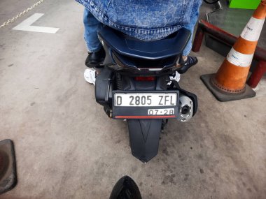 Bandung, Endonezya - 10 Aralık 2024: Endonezya 'da özel araç plakası.