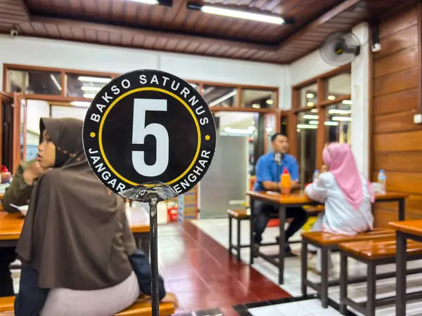 Bandung, Endonezya - 18 Haziran 2025: 