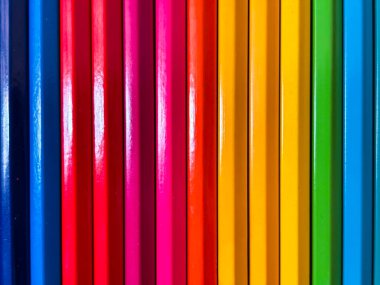 Canlı Renkli Kalemler Gökkuşağı Arkaplanı