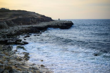 Sahilde günbatımı