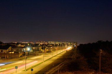 Şehrin güzel gece manzarası