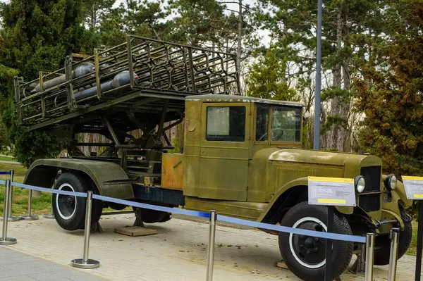 İkinci Dünya Savaşı için askeri teçhizat