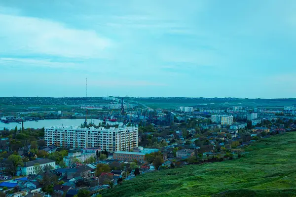 Sabahları şehrin havadan görünümü