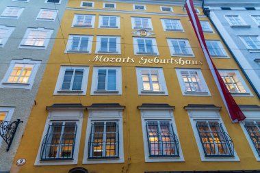 Mozart 'ın Salzburg' daki Evi: Ebedi bestelerin yapıldığı bir müzik efsanesinin dünyasına adım atın
