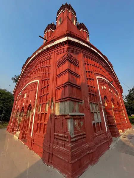 Delhi - Hindistan 1820: Delhi Tapınağı 'nın güzel mimarisi. Hindistan 'da popüler bir turizm merkezi.