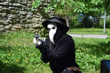 Salgın Doktor Kostümü Açık Hava Etkinliği, Tallinn