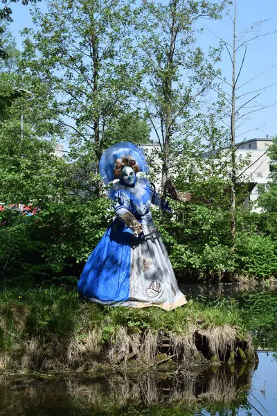 Fantezi Mavi ve Gümüş Karnaval Kostümü