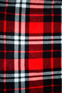 Canlı Kırmızı, Siyah ve Beyaz Ekose Kumaş