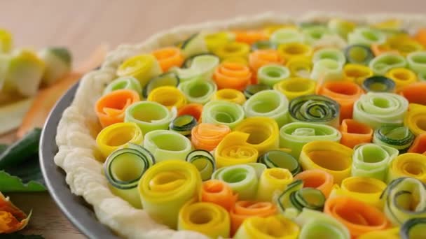 Torta Con Zucchine Carote Colorate Torta Toscana Cibo Vegetariano Verdure — Video Stock