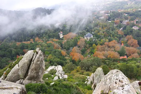 Dağların güzel manzarası