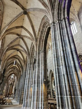 Almanya katedralinin içi