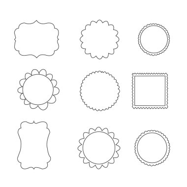 Kafa derisi çerçeve takımı. Kıvrımlı kenarlı farklı dalgalı şekiller. Zig zag pulları ya da fotoğraf, rozet, etiket tasarımı için çıkartmalar. Beyaz arkaplanda yalıtılmış kıvrımlı etiketler,
