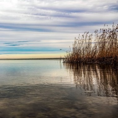 Gölde güzel bir gün batımı