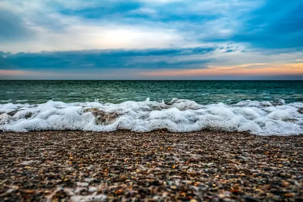 Akdeniz 'de gün batımı