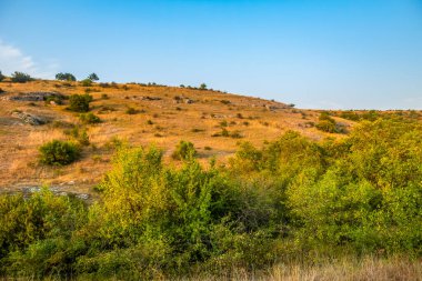 Tepeden manzaralı güzel bir manzara