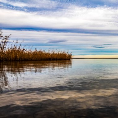 Akşamları güzel göl