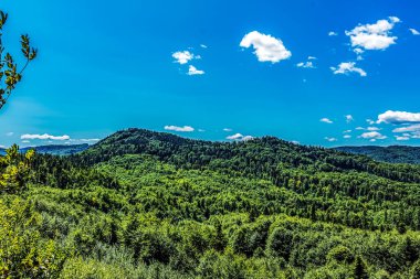 Dağların güzel manzarası