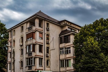 Sofya, Bulgarya 'daki modern apartman binası cephesi