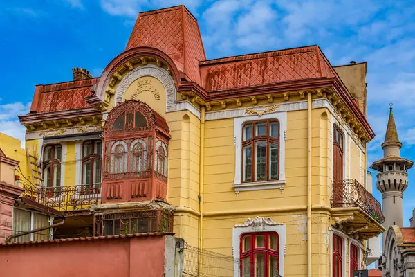 Porto, Portekiz - Haziran 2017: Yazın tarihi merkez, hdr image