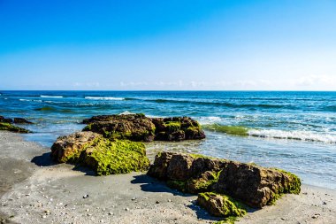 Deniz manzarası çok güzel.
