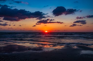 Karadeniz 'de gün batımı